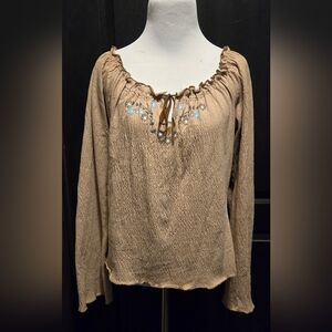 NWOT Embroidered Bohemian Top Blouse